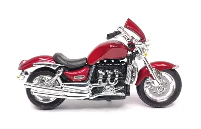 Впечатлительные фотографии Triumph Rocket III