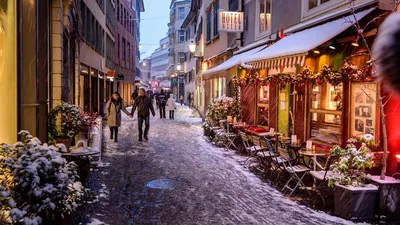 Зимний город Цюрих: Скачайте в форматах JPG, PNG, WebP