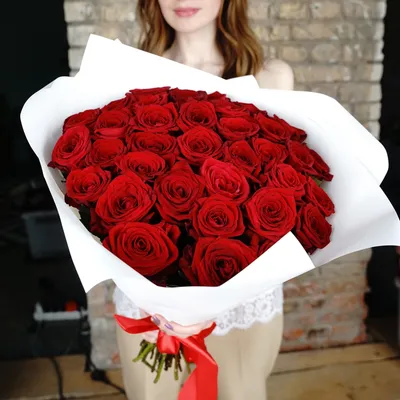 Картина красных роз: создайте атмосферу страсти и любви