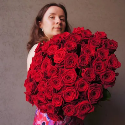 Фото букета красных роз: ощутите аромат любви