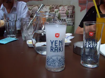 Изображение водки раки из Турции - сохранить в PNG