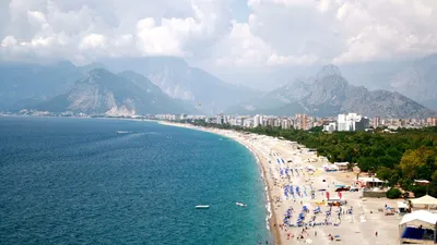 Погрузитесь в атмосферу пляжей Антальи, Турция