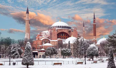 Ледяные чудеса: Зимняя Турция в изображениях
