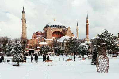 Зимний восторг: Фотографии Турции в холодном наряде