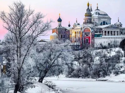 Зимний колорит города на фотографии