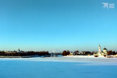 Зимняя фотография города в формате WebP