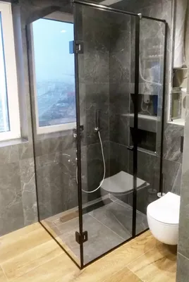 Фотографии угловых душевых кабин с ванной: идеи для создания комфорта в ванной