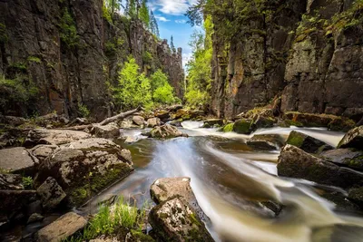 Уковский водопад - красивые фото в формате PNG для скачивания.