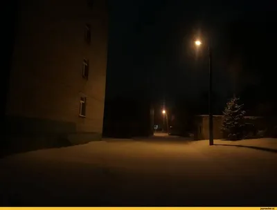 Зимние ночи на улицах: Фотографии мерцающих фонарей в JPG
