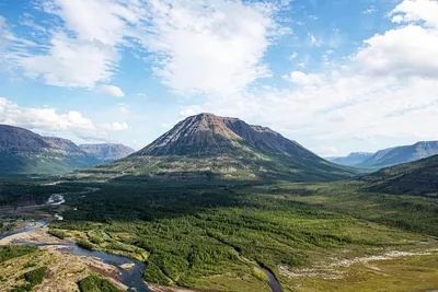 Фото пейзажей 2024: изумительные уральские горы