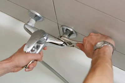 Новое изображение смесителя в ванной комнате в HD качестве
