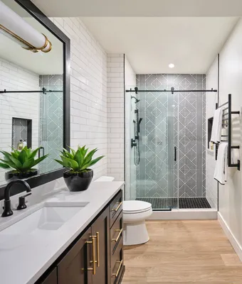 Фото узкой длинной ванной комнаты в формате JPG