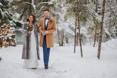 Зимние свадебные венчания в красивых картинках: выбирайте свой формат