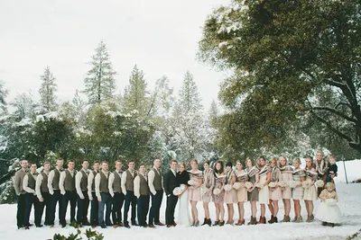 Изысканные свадебные фотографии зимой: выбирайте размер и формат по вашему вкусу