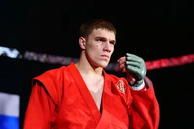 Фото Вадима Немкова на турнирах по MMA