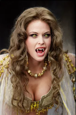 Уникальная фотография вампирши из Ван Хельсинга