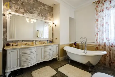 Практичное решение для небольшой ванной: Ванна и душ в одной комнате