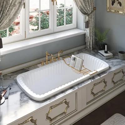 Уникальная ванна на подиуме - фото