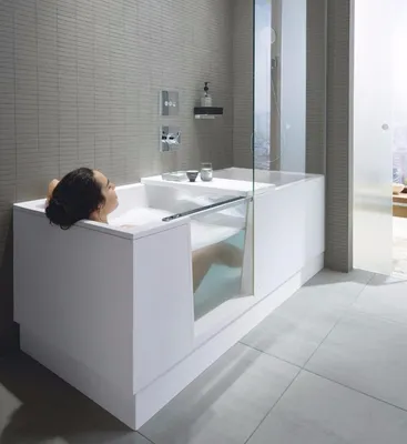 Фотографии ванны со стеклом: вдохновение для создания уютного и современного пространства