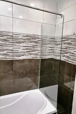 Фото ванны со стеклом: идеи для создания оазиса релаксации в вашей ванной комнате
