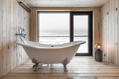 Фото ванной комнаты у окна: различные размеры и форматы для скачивания