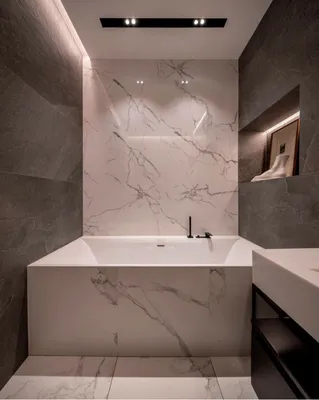 Черно-белая ванная комната: симметрия и стиль