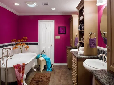 Ванная комната в розовом цвете: фото для