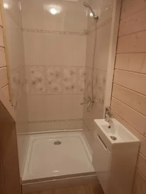 Ванная комната 1.5 на 1.7: фото с использованием дерева в интерьере