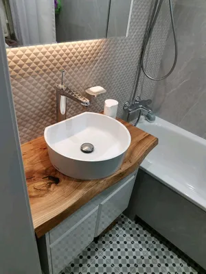 Фото ванной комнаты 130 на 150 - душевые кабины и ванны