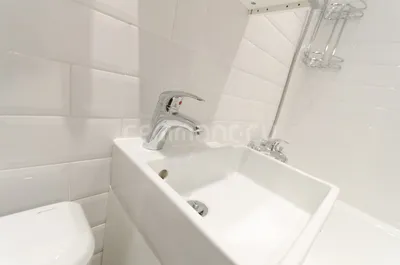 Фото ванной комнаты с белой плиткой - лучшие изображения