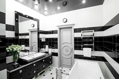 Фотография ванной комнаты в стиле черно-белой графики