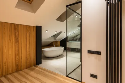 Ванная комната на мансардном этаже: идеальное место для релаксации