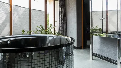 Стильная ванная комната в лофт-стиле на фото: сочетание современности и элегантности