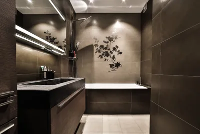 Фотографии ванной комнаты с деревянными элементами в коричневом цвете