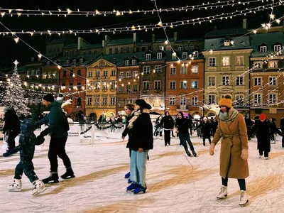 10. Фотоальбом Варшавы зимой: JPG, PNG, WebP на выбор