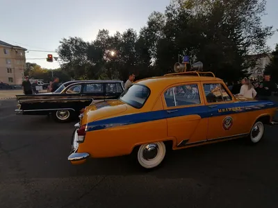 Магия прошлого: Фотоотчет с неповторимой ретро-вечеринки