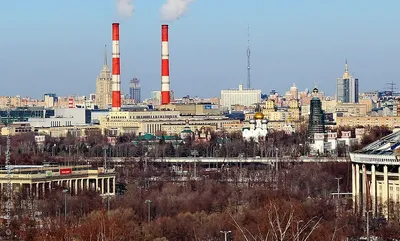 Величие Вид с Воробьевых гор: панорамный взгляд на природу