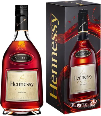 Картинка Виски Hennessy на фоне каменной стены в PNG