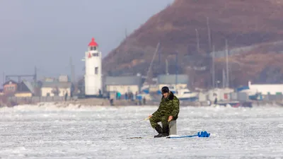 Владивосток в зимнем наряде: загрузи фото в JPG, PNG, WebP!
