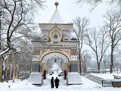 Загадочная зимняя атмосфера Владивостока: скачивай картинки по размеру!