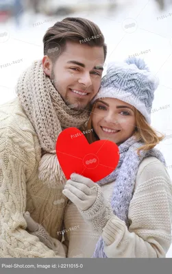 Любовь, как снегопад: Впечатляющие фотографии влюбленной пары