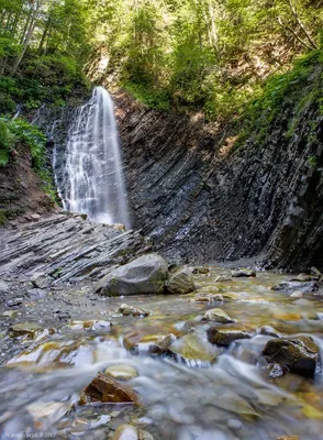 4K фотография водопада Гук: ультра-высокое разрешение для потрясающей четкости