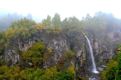 Фотография водопада с невероятной красотой