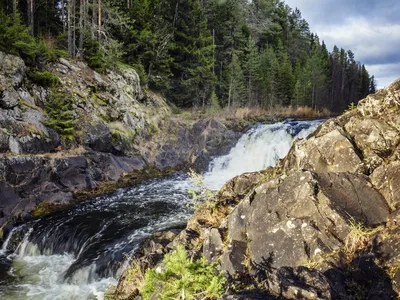 Фото водопада Кивач в HD качестве