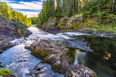 Фотографии водопада Кивач в Full HD: невероятные виды в высоком разрешении