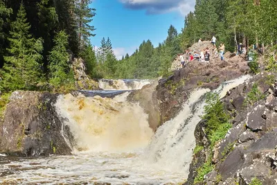 Фотографии водопада Кивач: захватывающие кадры, которые оставят впечатление на всю жизнь