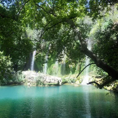 Фото водопада куршунлу на закате