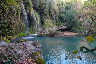 Картинка водопада куршунлу в HD качестве