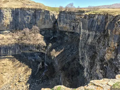 Фото водопада Тобот в хорошем качестве