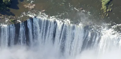 Фотография внушительного Водопада Виктория доступна бесплатно для скачивания